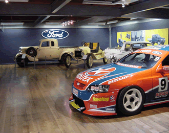 ford-discovery-centre.gif